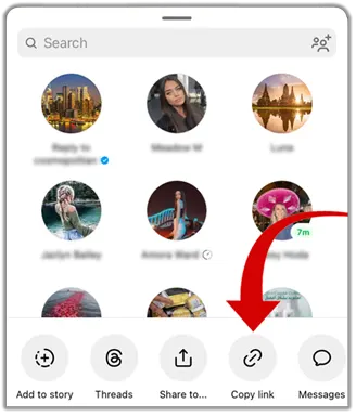 <strong>Copy the Instagram Video Link:</strong> Then tap the “<strong>Copy link</strong>” icon.